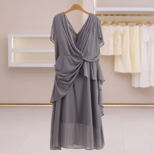 Twisted Design Slimming V-Neck Solid Dress