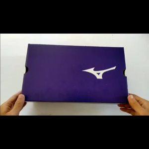 Sepatu Bola Pria Mizuno Bahan Kulit Kualitas Super