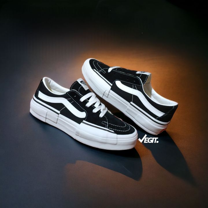 Ua Sk8 Low Classic 6bt1 Black True Whit