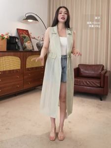 Lightweight Sleeveless Mid-length Womens Coat with Single Button Drawstring Waist Design