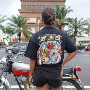 Kaos acara Jogrexfest Jogja herex festival 2025