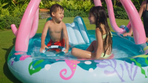 Intex 56138 Friendly Octopus Inflatable Play Center Playground Swimming Pool with Slide Kolam Gelongsor