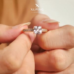 Xuping Cincin Fashion Wanita Mata Kaca Kotak Baris