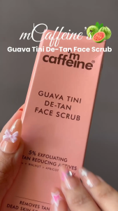 mCaffeine Guava Tini De-Tan Face Scrub | 5% Physical & Natural Exfoliants | De-Tanned Smoother Skin | Pore Cleansing | Removes Blackheads | AHAs - Glycolic & Lactic Acid | Walnut & Apricot | For Women & Men | Suitable for All Skin Types - 100g