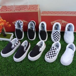 Sepatu Anak Laki-laki dan Perempuan: Pilihan Terbaik untuk Usia 1-9 Tahun