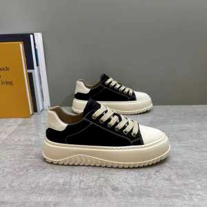 Mens Fashionable Thick Bottom Board Shoes Leather Low Tops Casual Sneakers Spring Autumn Season round Toe Wear Resistant Rubber Sole