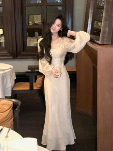 Elegant French V-Neck Lace Splice Long Dress Womens Luxury High Waist Bubble Sleeve Fish Tail Gown for Party And Evening