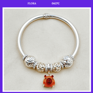 FLORA 0627C - Vòng tay bạc ta hình chuột lang Capybara màu tím mix charm hình quả cầu phay và cầu kim tiề n dành cho bé