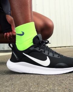 Sepatu Lari Hitam Nike Flex Experience Run 12 - DV0746-004