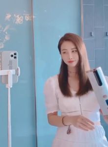 Alat pengeriting rambut catokan portable otomatis dilengkapi dengan Layar LED LCD praktis dan simple