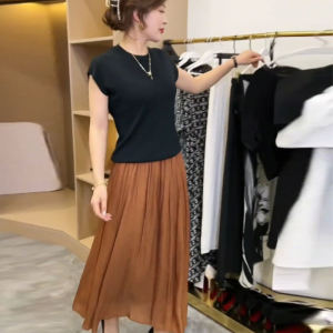 Short Sleeve Ice Silk Shirt And Half Skirt Set Womens 2023 Summer New Style Ultra Fairy Korean Version Pearl Shiny Thin Two-Piece Set