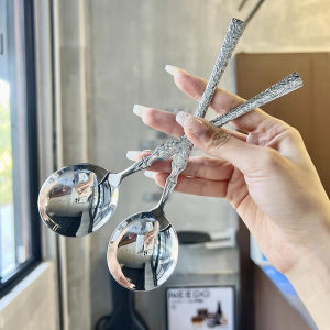 Biblio【Ready in Stock】 1Pc Stainless Steel Spoon Silver Creativity Long Handle Tablespoon Good Look Soup Scoop Tableware