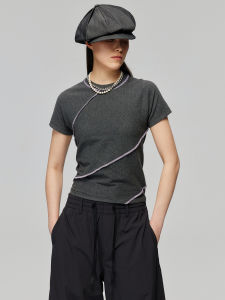 เสื้อยืดคอกลมแขนสั้นทรงสลิมฟิตสไตล์เรียบง่ายจาก SimpleProject ผ้าทอขอบสีตัดกัน เสื้อยืดผู้หญิงสำหรับฤดูร้อน