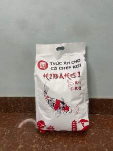 Cám cá koi kibakoi 2 - hỗ trợ cá tăng màu tăng size túi 5 kg.