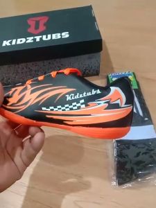 KIDZTUBS Sepatu Futsal Anak Laki-Laki Size 28 29 30 31 32 33 34 35 36 37  KDZ1457111324