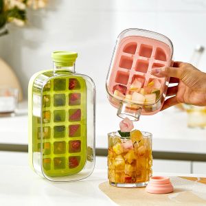500ML Ice Cube Mold Press Ice Maker With Lid Food Grade Ice Making Straw Dual-use Ice Kettle Press Ice Maker With Supplies