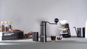 Máy xay hạt cà phê cầm tay kèm pin 60 cấp độ xay 2 trong 1 thương hiệu Mỹ HiBREW G4C - Dung lượng pin 980mAh - Bảo Hành 12 Tháng