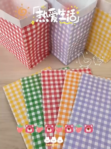 20PCS Gingham Storage Paper Bags Candy Color Kraft Packaging for Snacks Gift Wrap and Business Use