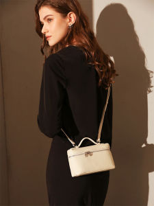 Simplified Leather Peau de Pamplemousse Women Bag