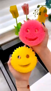 4pcs Creative Dishwashing Sponge Smiley Magic Clean and Wipe Scratch-free Scrub Bowl Sponge
