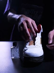 【Fans tone】Resin Adhesive Resin Sneakers Glue Does Not Hurt The Material Of The Shoes