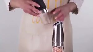 Electric Automatic Mill Spice Salt and Pepper Grinder Gravity LED Light Adjustable Coarseness Kitchen Steak Tool Sets