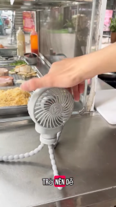 Quạt Tích Điện cầm tay Octopus Fan Kèm Chân Kẹp Đa Năng Pin bền – Siêu Mát