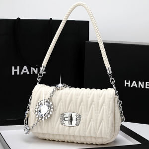 Genuine Leather Folded Chain Crossbody Bag Womens High End Diamond New 2024 Underarm Bag Soft Square Shape Casual Style
