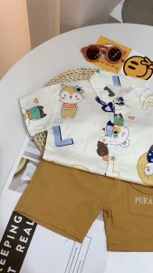 เสื้อผ้าสไตล์เดียวกันสำหรับเด็กผู้ชายและเด็กผู้หญิง เสื้อโปโลปกการ์ตูนพิมพ์เต็ม กางเกงขาสั้นผ้าฝ้าย 2 ชิ้น
