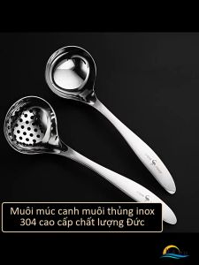 Bộ 2 Muôi Vá Ăn Lẩu Inox 304 Nguyên Khối SSGP Gồm Muôi Múc Canh và Muôi Thủng Vớt Đồ Ăn Cán Tròn Chống Nóng Cao Cấp Đạt Chất Lượng LFGB Đức