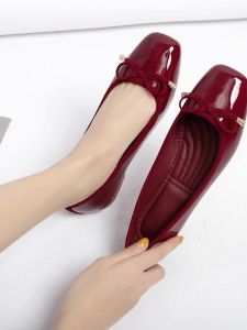 Ultra Soft Leather Version Red Egg Roll Flat Shoes Womens Spring 2026 Commute New Style White Colored Flat Bottom Shoes