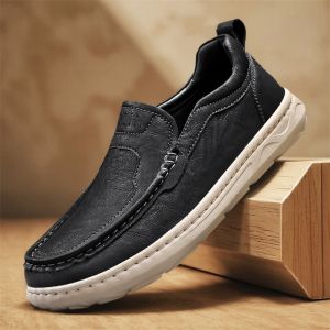 Wide Fit Casual Shoes for Plump Men Comfortable Fat Foot Friendly Mens Shoes with Extra Roomy Heads And Thick Soles