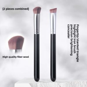 Cangzhou Triangle Highlight Brush Soft Fiber Hair Makeup Brush No Smudging Concealer Brush for Foundation Application