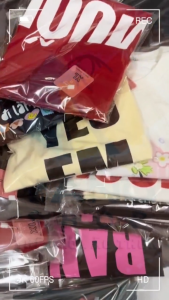 Áo Thun BÁNH MÌ CAFE ĐẶC SẢN BỮA SÁNG SÀI GÒN. Hồ Chí Minh Việt Nam Travel T-Shirt