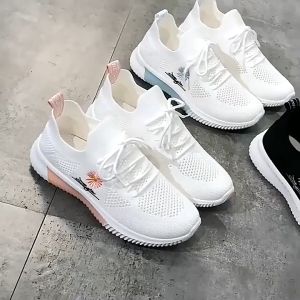 [ Buy 1 take 1 ] Korean Women's Lightweight Casual Fashion Laces Sneakers Comfortable Sports Shoes