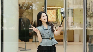 Monopod T13-Y Professional Selfie Stick Tripod 360° Rotation Tripod Stand + Bluetooth Remote Control