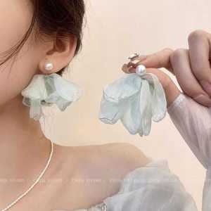 Elegant Floral Chiffon Earrings Womens Fashion Sensation Wind Blows Wheat Waves Atmosphere Sense Alloy Geometric Shape Ear Jewelry