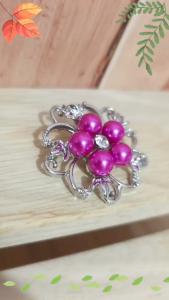 Ghim cài áo nữ bông hoa tím QT1207