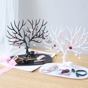 Gantungan perhiasan pajangan anting gelang kalung aksesoris