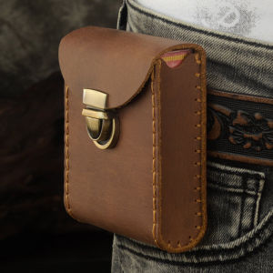 Handmade Mini Waist Bag Vintage Key Holder Men Top Layer Cowhide Card Holder Belt Smoke Pack Lock Buckle Waist Bag