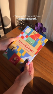 【365-Day Bible Devotional】Walking With Jesus For A Year": Exploring The Depths Of Faith And Wisdom