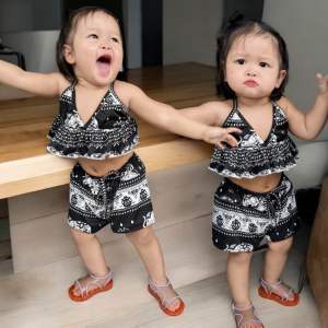 ชุดว่ายน้ำเด็ก ชุดเที่ยวทะเลลูกสาว