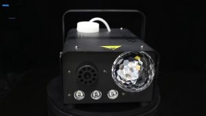 ใหม่ เครื่องพ่นควัน 3-in-1 Fog Machine 600w เครื่องพ่นควันพร้อมไฟ LED RGB ไฟปาร์ตี้ Disco Lights เครื่องทําหมอกควัน เครื่องสโมค พร้อมรีโมท เครื่องพ่นหมอก