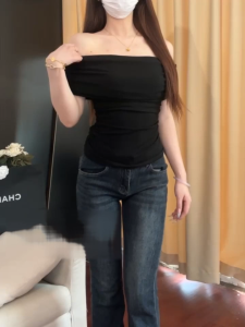 ✨✨✨ พร้อมส่ง เสื้อปาดไหล่ สีขาวรัดรูปแบบสั้น เสื้อเปิดหลัง เสื้อครอป y2kโชว์ สะดือเซ็กซี่สาวฮอต