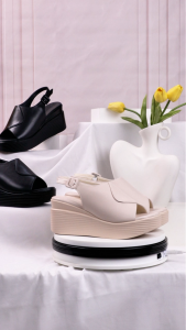 HCM - Sandal Đế Xuồng Hạnh Dung Quai Đắp HD1174AV