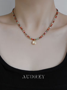 Handmade Crystal Natural Stone Beaded Necklace Vintage Clavicle Chain Small Audience Style High-End Feeling Fashion Jewelry