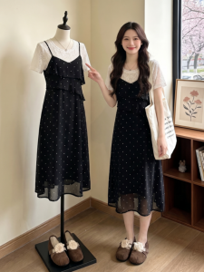 Đầm Hoa Chấm Bi Hai Màu Giúp Gầy