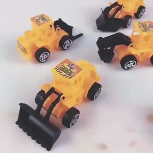 1 SET 6 PCS MAINAN MOBIL KONSTRUKSI LENGKAP DAN DAPAT DIJADIKAN HIASAN KUE / CONSTRUCTION VEHICLES TOYS