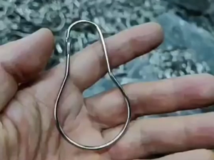 100pcs C-Ring With Lock Metal Galvanized Gourd Hook C Ring Hook for Shower Curtain
