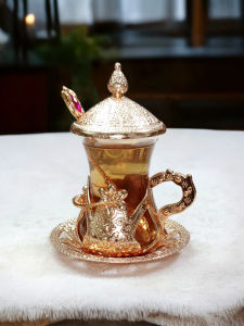 Cốc Trà Pha Trà Đỏ Kiểu Châu Âu Họa Tiết Hoa Tulip Thủy Tinh Trong Suốt Có Nắp Phong Cách Cung Đình Ottoman Vàng